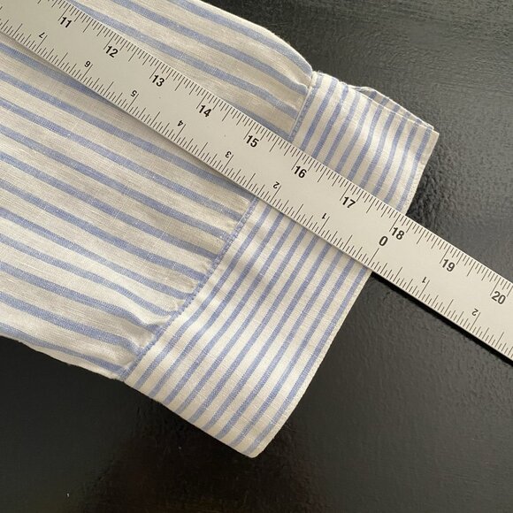 Chicos No Iron 100% Linen Shirt 2 Button Up Blue Striped Beachy Coastal Preppy - Picture 14 of 15